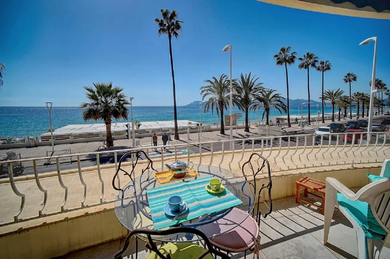 Charmant 2 Pieces Avec Terrasse Vue Mer L! A1B120 Cannes Apartment